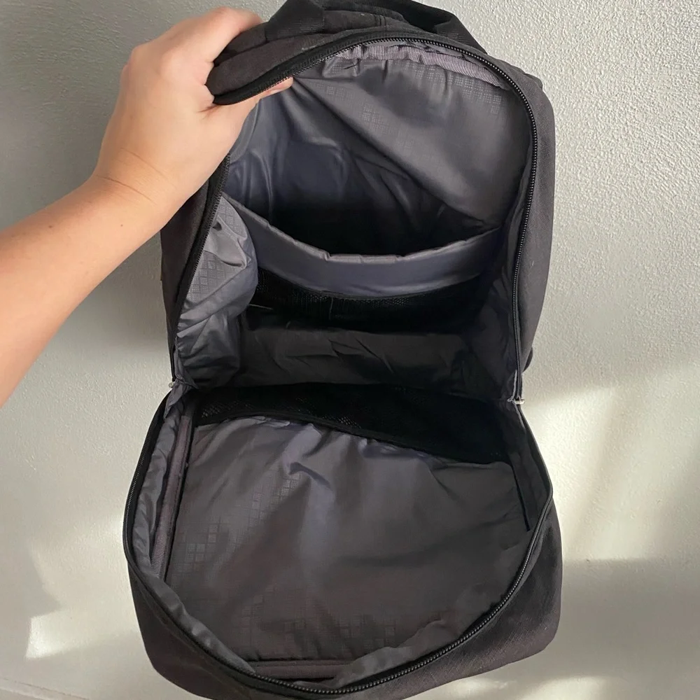 JuJuBe Backpack Diaper Bag Black Lightweight Commuter Neutral Baby Work Casual